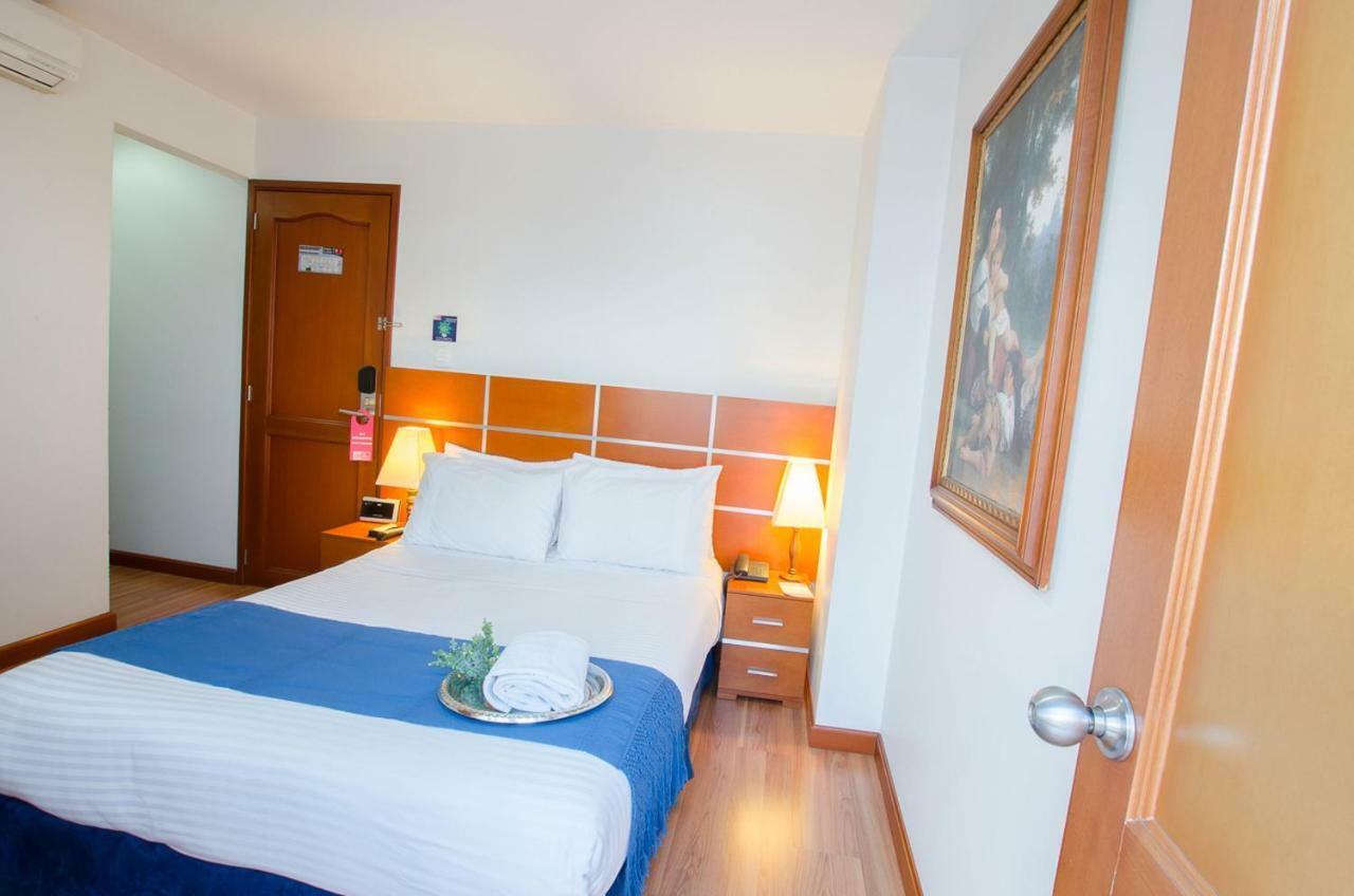 Top Deck Hotel Pereira Exterior photo